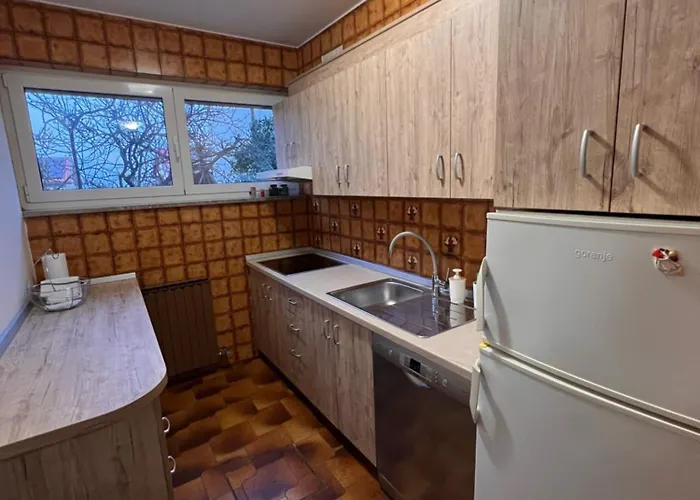 Lazar Terrace * Изола